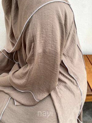 Abaya Layn Beige - Image 3